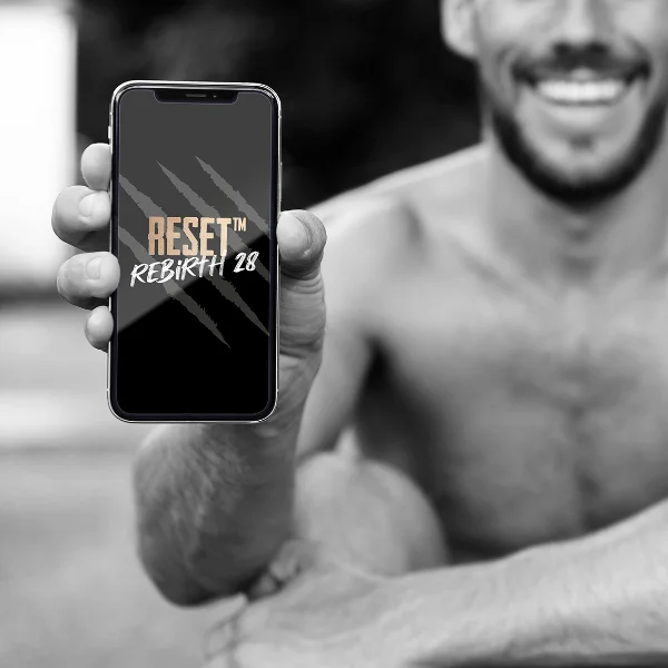 Programme RESET Rebirth 28, transformation physique en 28 jours après 40 ans, par Guillaume Courtel coach diplômé d'État